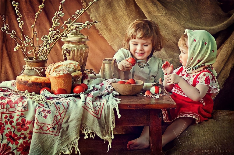 Фотовыставка «Семейные традиции приготовления пасхальных блюд» Фотовыставка «Семейные традиции приготовления пасхальных блюд».